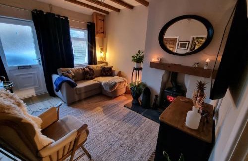 Margam Casa | Bow Cottage