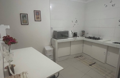 Jardim Presidente Dutra Casa | Casa Amarela-1 - cozy, quiet and romantic perfect for airplane photos
