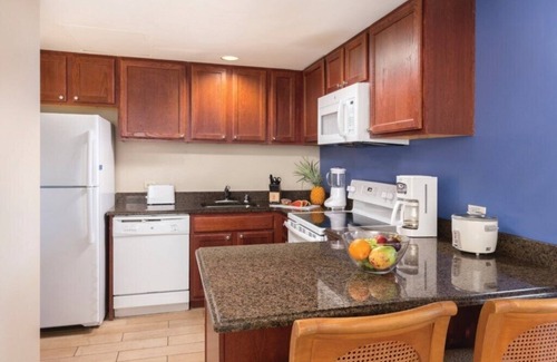 Kailua-Kona Hotel | Bracing Club Wyndham Royal Sea Cliff, 2 Bedroom Deluxe Suite