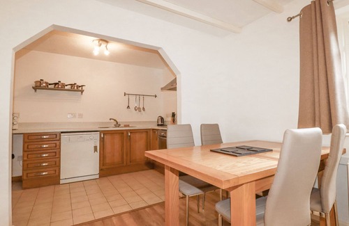 Saint Breward Cabaña | BRACKEN COTTAGE, family friendly, with pool in St Tudy