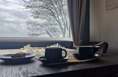 Larne Casa | Bracken Cottage
