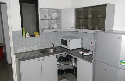 Wellawatta North Apartamento | BRAMA Station Court {Apartment}