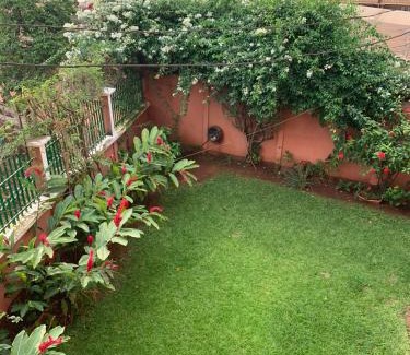 Yaounde Apartamento | Brance Apartments