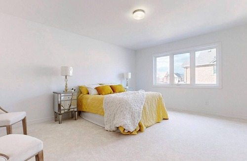 Stouffville Casa | Brand new townhome in 1800 sqft. With fully furnished 3 bedrooms 3 washrooms.