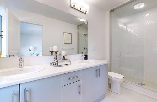 Stouffville Casa | Brand new townhome in 1800 sqft. With fully furnished 3 bedrooms 3 washrooms.