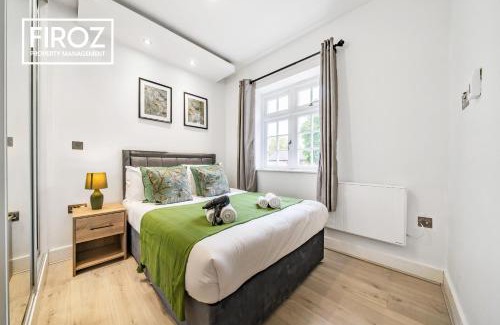 Rushmoor District Apartamento | Brand New 1 Bed 1 Bath, Modern Town Center Apartment, Netflix By Redwood Stays