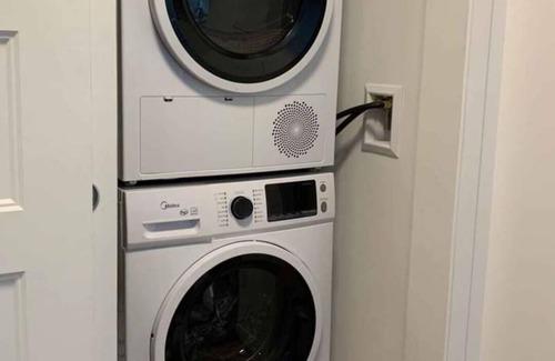 Bois-Franc Condominio | Brand new 1 bedroom condo with pool