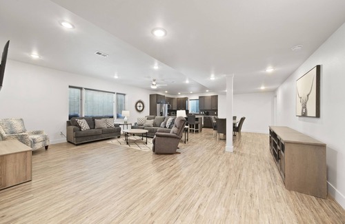 Fort Morgan Apartamento | Brand new, 3 Bedroom Suite in Fort Morgan!