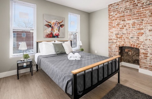 Olde Towne East Casa | Brand New 3 BR/2BA 5 min to DT Columbus