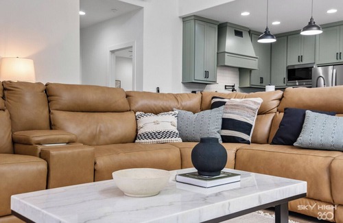 Springdale Casa | BRAND NEW, 3 STORY LUXURY LAKEHOUSE ON BEAVER LAKE, WITH HOT TUB & FIRE-PIT!