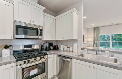 Clark County Casa | Brand New 3Br Home EV Charging｜WFH Ready｜Flex Lease｜Pet-Friendly #42063