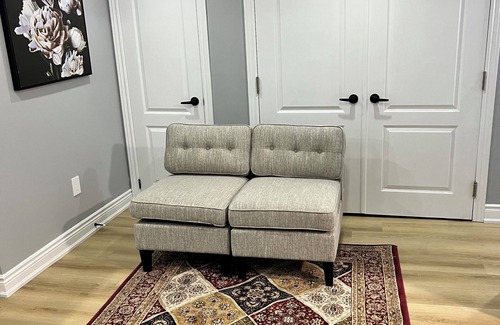 Churchill Meadows Casa | Brand New Basement Apartment