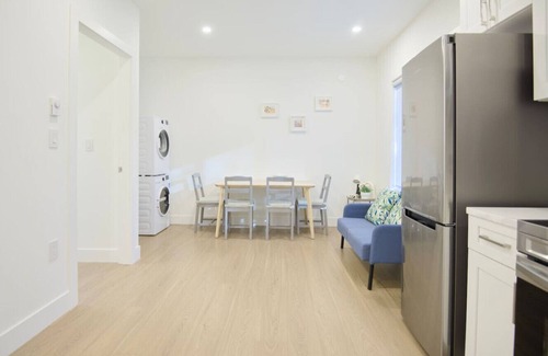 Dunbar Casa | Brand New Entire Guest House