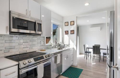 Greenwood Casa | Brand New Home 10min To Green Lake