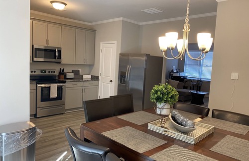 East Point Casa | Brand New Home Mins from ATL airport