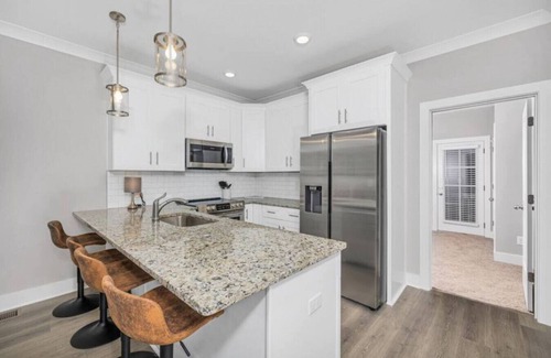 Old Hickory Casa | BRAND NEW LISTING DISCOUNT - The Crow's Nest at Turtle Bay Marina