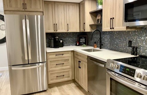 Grantham Apartamento | BRAND NEW LOWER LEVEL APARTMENT-CENTRAL TO EVERYTHING