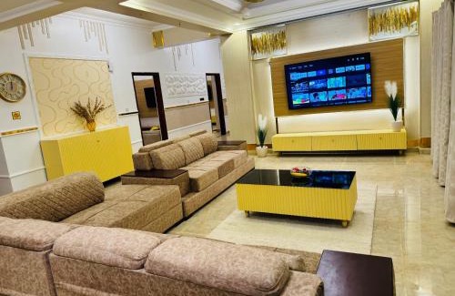 Msasani Apartamento | Brand New Luxurious Dreamview Beach Front Apartment