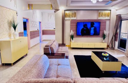 Msasani Apartamento | Brand New Luxurious Dreamview Beach Front Apartment