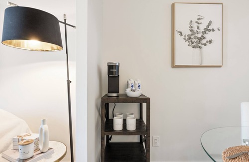 Willowdale Apartamento | Brand new luxury 1 bedroom 1 bathroom condo in heart of Toronto