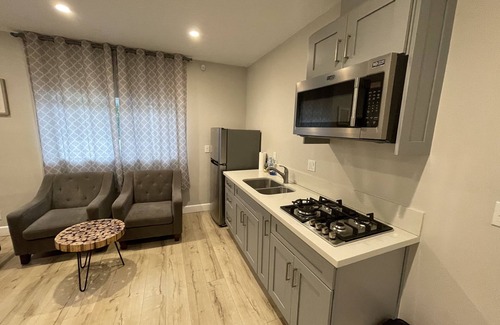 Agua Dulce Apartamento | Nuevo traje de invitados de lujo que incluye cuarto de lavado