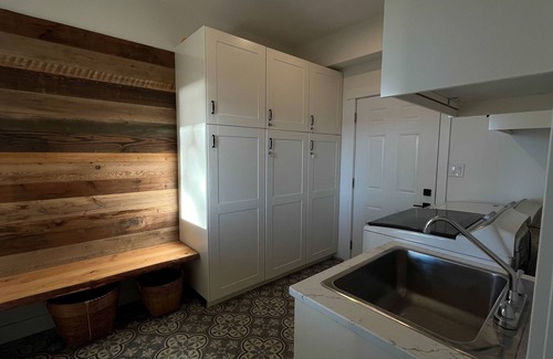 Blaine Casa | Brand New Ocean Front Beach Home on Drayton Harbor w/ Hot Tub