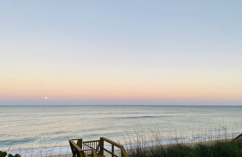 The Pines Casa | BRAND NEW Private BEACH HOME !