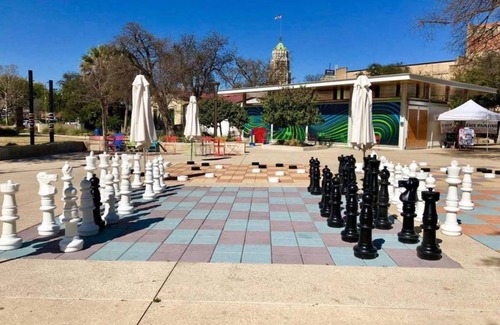 Nevada Street Apartamento | Brand New! Relax at 3br/2ba Apt. Near City Center