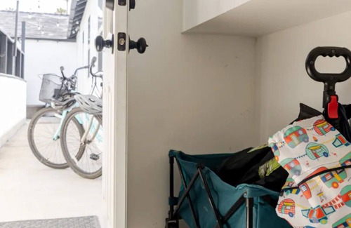 Pierpont Bay Casa | Brand New Remodeled Pierpont Surf Cottage Footsteps to Ocean Ventura