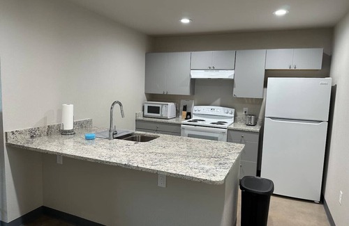 Clovis Apartamento | Brand New Rest and Relaxation Apartments