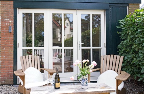 Aerdenhout Cabaña | Brand New Romantic Cottage by the Sea