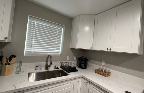 Lemon Grove Cabaña | Brand new very quite and beautifully furnished 1 bedroom 1 bath cottage