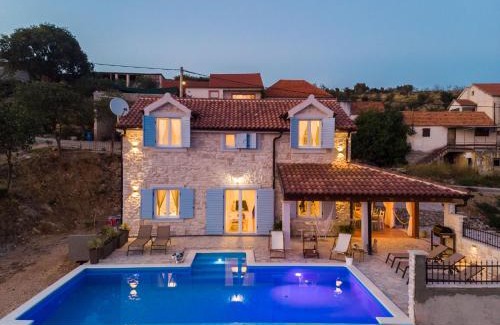 Pakostane Villa | Brand new Villa Cara d oro, Vrana