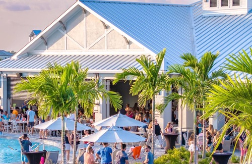 Lakewood Ranch Villa | Brand New Villa in Lorraine Lakes/Resort Amenities