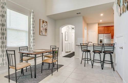 Seffner Community Alliance Casa | Brandon Hideaway – Top Suite/Single room with shared bathroom
