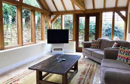 King's Bromley Casa | Brankley Cottage - E4712