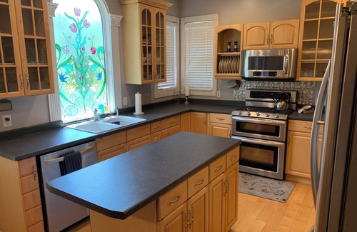 Young Harris Casa | Brasstown Valley Cottage 5/3 w/ Hot Tub