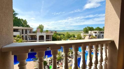 Chaika Apartamento | Bratanov Cascadas Family Resort