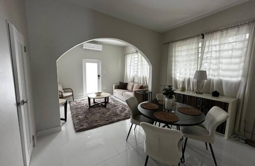 Parque Hotel | Breathtaking 2-Br Beachside Apartment