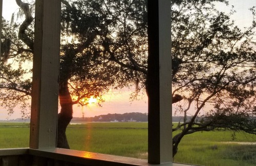 Seabrook Island Villa | Impresionantes vistas de marismas, puestas de sol y kayak con los delfines!