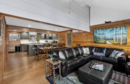Hadley Casa | Breathtaking Water Front Views!