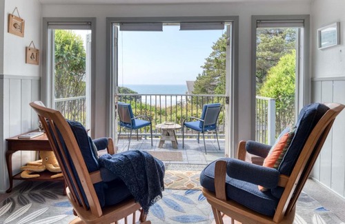 Lincoln Beach Casa | Breeze Cottage