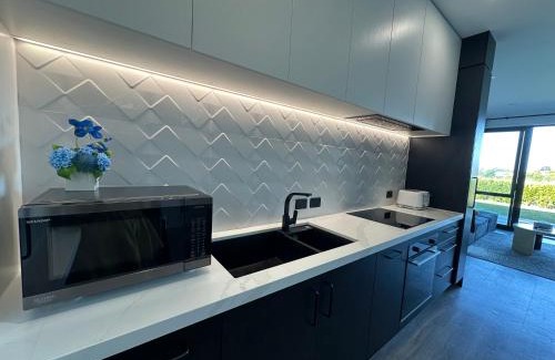 Greerton Casa | Breeze Retreat