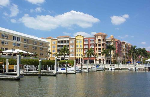 Central Naples Casa | Briarwood - Vintage Lane