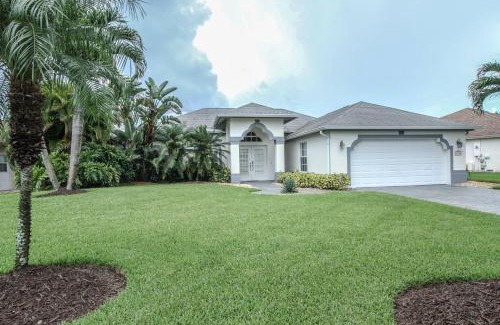 Central Naples Casa | Briarwood - Vintage Lane