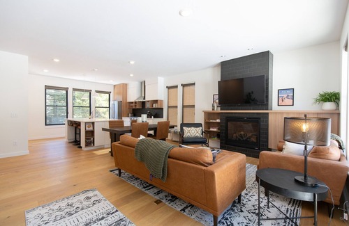 Bozeman Condominio | Bridger Pines Two: Bridger Bowl Chalet