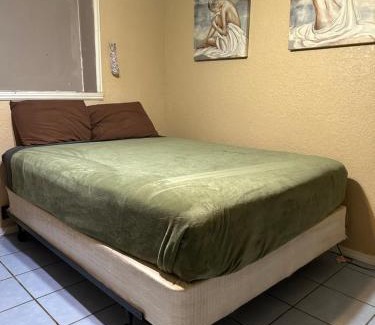 Northeast El Paso Casa | Bridgetown suites