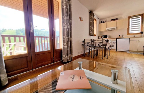 Peone Apartamento | Bright 2-room apartment