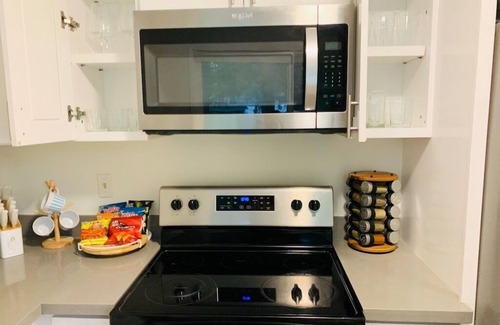 Northeast Bellevue Casa | Bright 3BR Bellevue Haven, Minutes to Downtown,entire house