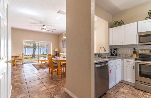 Wellington Casa | Bright 4BR Townhome | Regal Palms Resort w/ Pools, Clubhouse & Fun | Near Disney